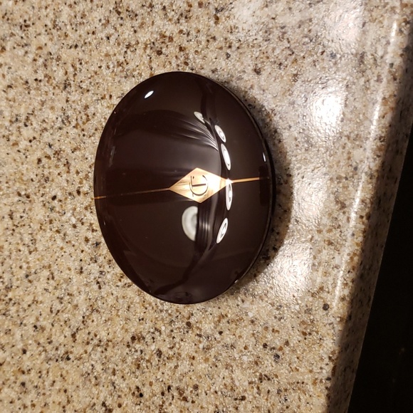 Charlotte Tilbury pillow talk - Picture 2 of 7